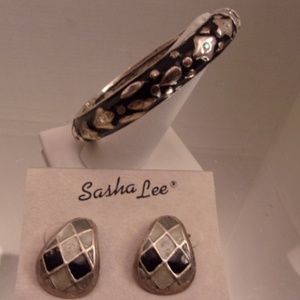NWT BEAUTIFUL SASHA LEE EARRINGS & BRACELET RETAIL